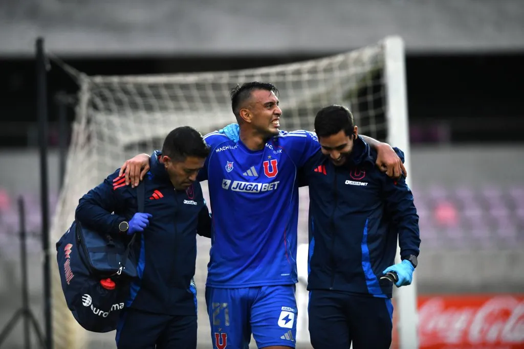 Rodrigo Contreras tuvo algunos problemas físicos frente a Santiago Morning. (Alejandro Pizarro Ubilla/Photosport).