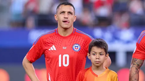 Alexis Sánchez no lo pasa bien en Italia.