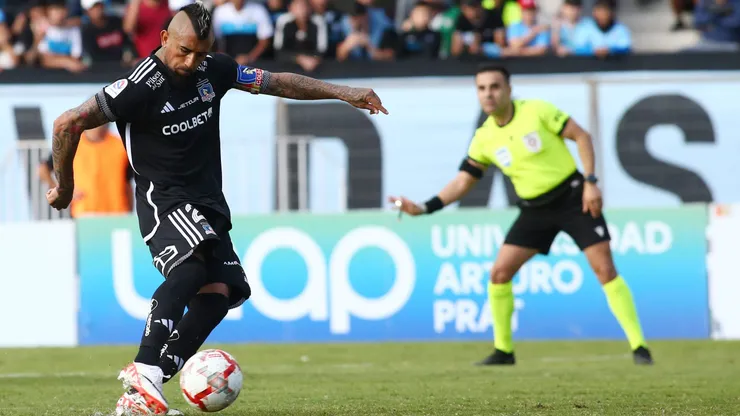 Un arquero y creador de contenido argentino dio a conocer el patrón que "delata" a Arturo Vidal al momento de lanzar penales.