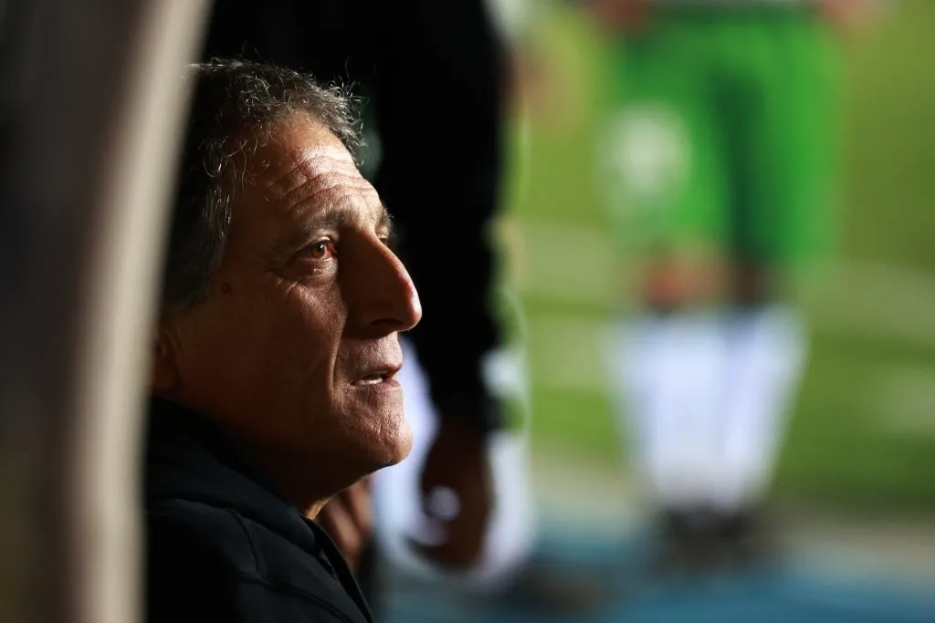 Mario Salas se quejó con la ANFP por la programación de Temuco, pero… | Photosport