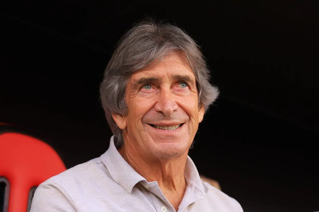 Manuel Pellegrini es pura alegría en Betis. (Photo by Fran Santiago/Getty Images)