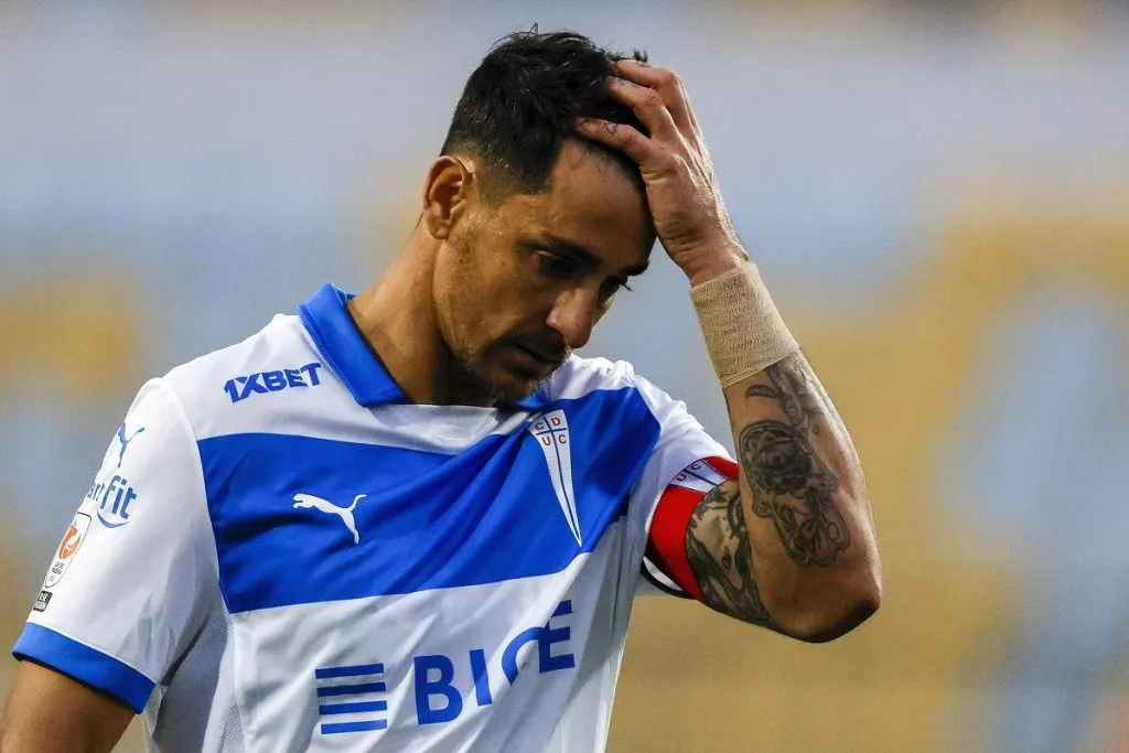 Fernando Zampedri durante un partido de la Liga de Primera contra Deportes Limache (Photosport).