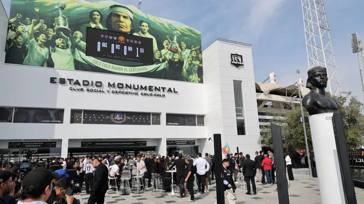 Conmemoración de los 100 años de Colo Colo.