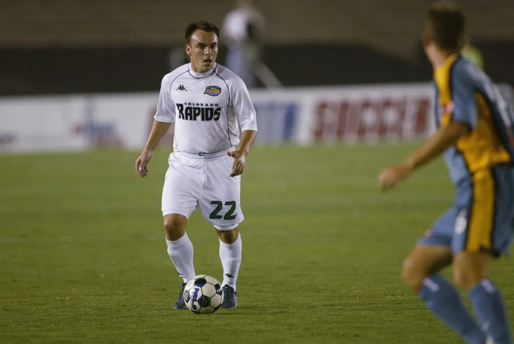 Raúl Muñoz en el 2002, jugando en Colorado Rapids. Imagen: Getty