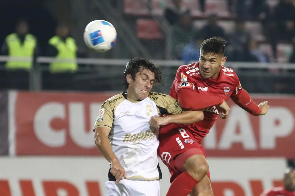Coquimbo se tuvo que conformar con un empate en Chillán. Imagen: Photosport