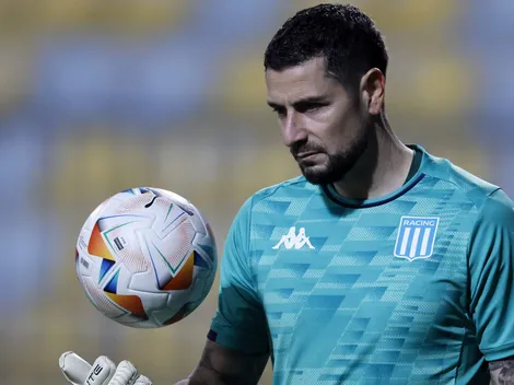 Arias cuenta que Colo Colo y sus rivales le tienen miedo a Racing