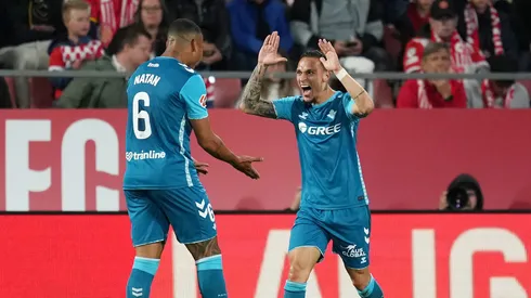 Betis sigue soñando en España, y Manuel Pellegrini da un paso más en victoria ante Girona.