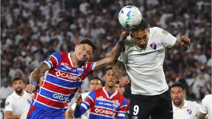 Proponen que Colo Colo y Fortaleza jueguen 20 minutos en Brasil