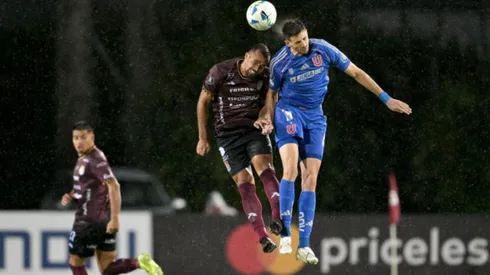 Universidad de Chile se enfrenta a Carabobo en Venezuela.