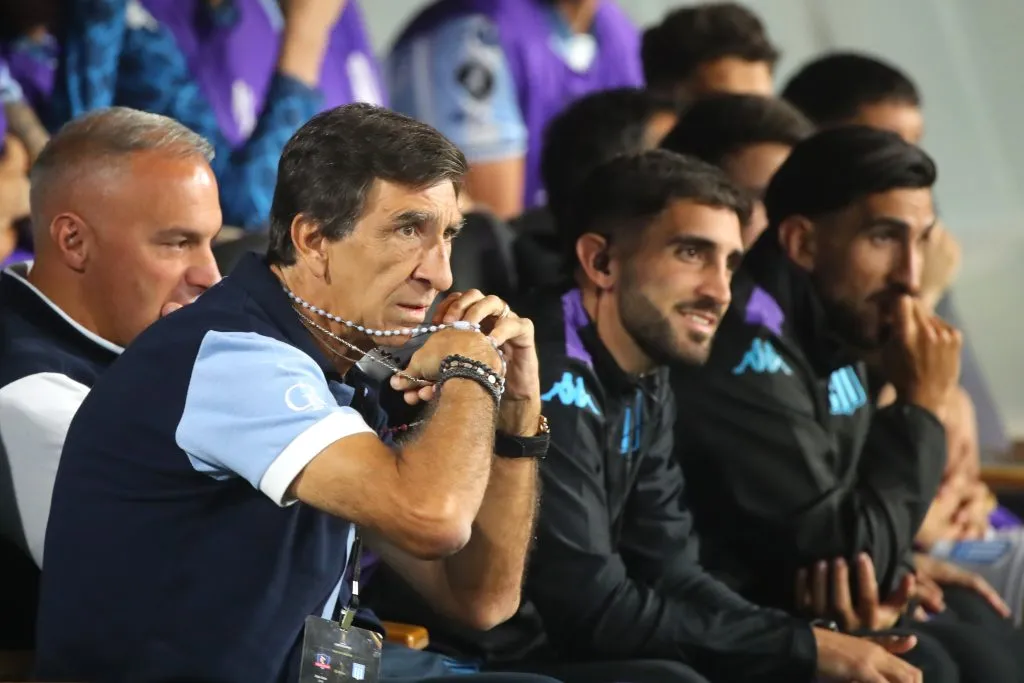 Gustavo Costas en el Monumental. Foto: Jonnathan Oyarzun/Photosport