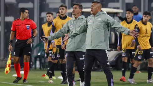 Jorge Almirón durante el partido de Colo Colo con Racing.