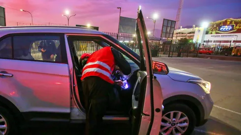 Dos periodistas argentinos no pudieron ingresar al Monumental.