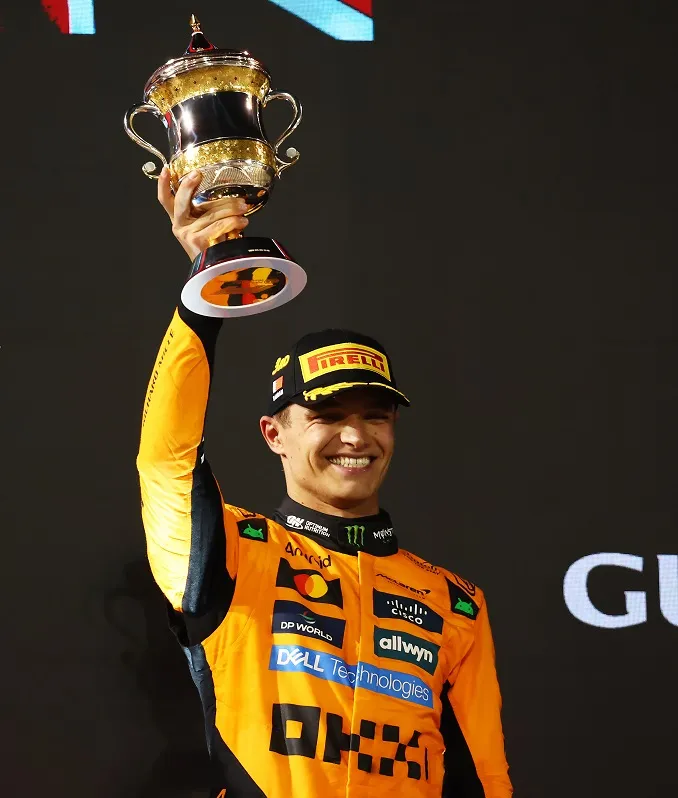 Lando Norris con el tercer lugar del GP de Bahréin (Getty Images).