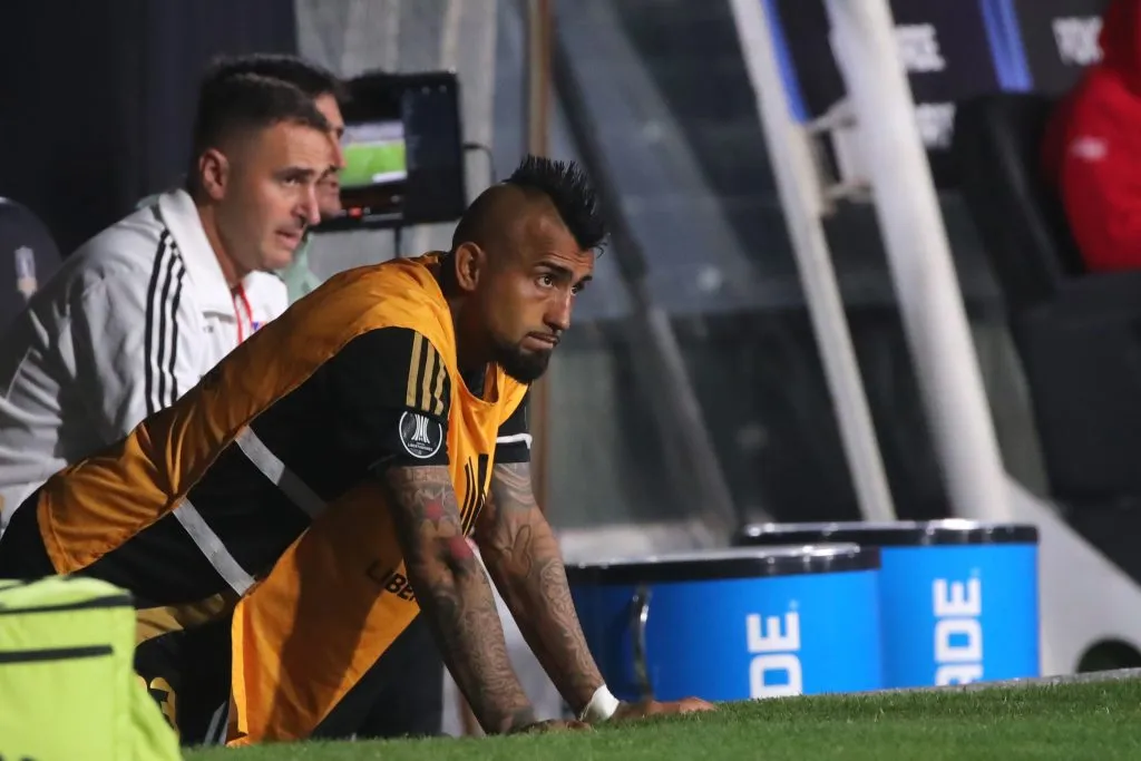 Arturo Vidal jugó ante Racing hasta el minuto 68 del encuentro. (Foto: Jonnathan Oyarzun/Photosport)