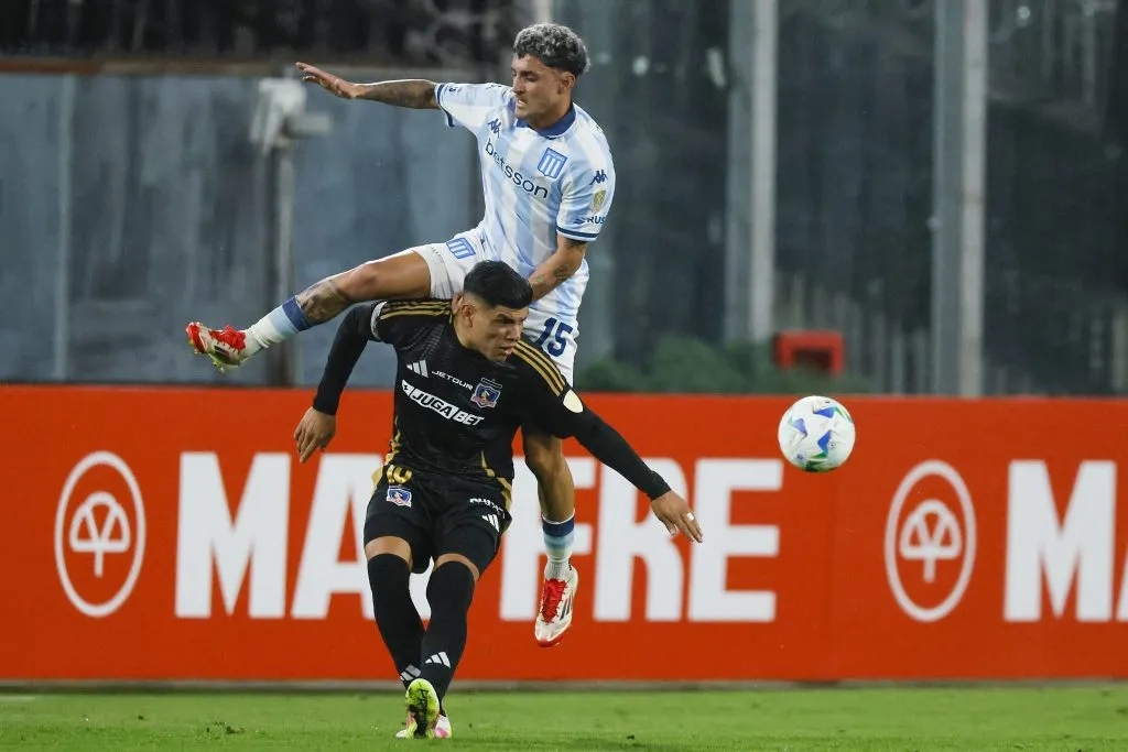 Claudio Aquino es titular indiscutido de Jorge Almirón | Photosport