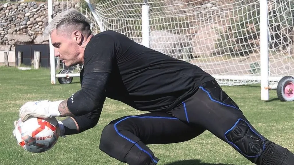 Cristóbal Campos impresiona por su fortaleza