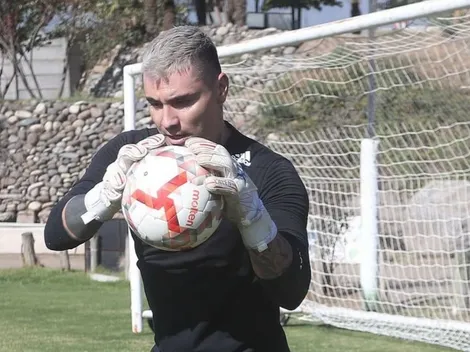 Cristóbal Campos vuelve a atajar y recibe el amor de la gente