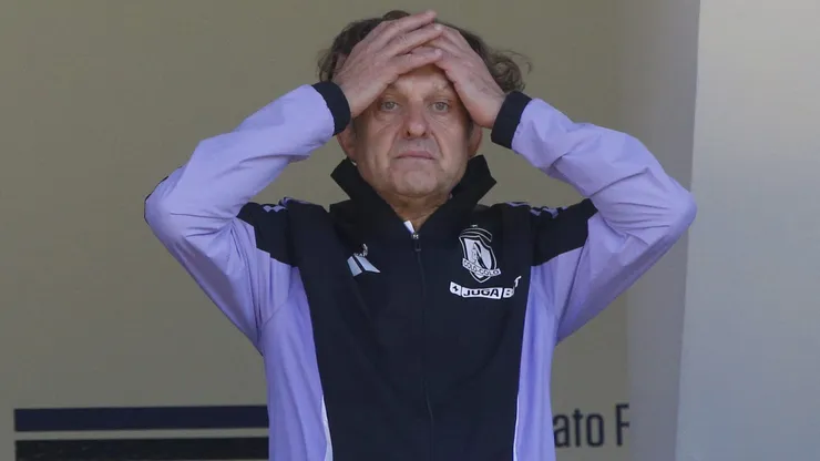 Aníbal Mosa puede estar viviendo sus últimos días como presidente de Colo Colo.