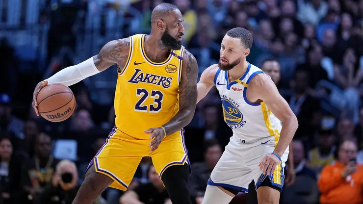 Dispar sueldo reciben las máximas figuras actuales de la NBA.