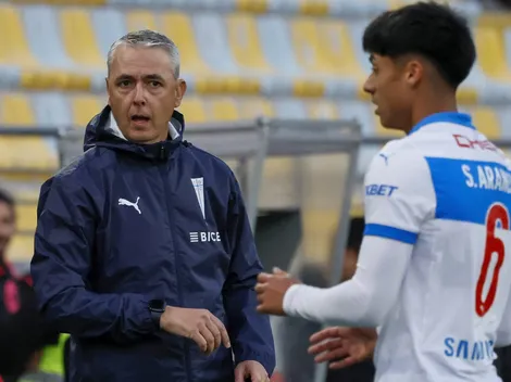 Con todo: la formación de la UC de Tiago Nunes para buscar la cima