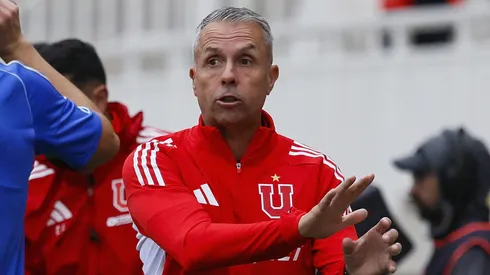 La U va contra Palestino por "seis puntos".