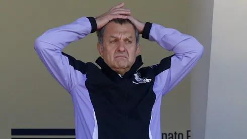 Mosa es cuestionado por su gestión en Colo Colo