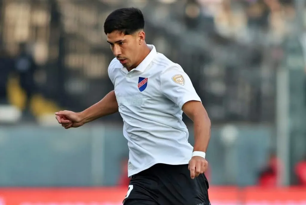 Salomón Rodríguez lleva jugados diez partidos con el Cacique. El uruguayo apenas suma dos goles en 426 minutos disputados. | Foto: Colo Colo.
