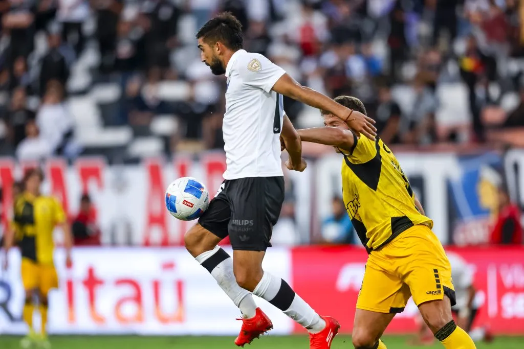 Emiliano Amor tuvo un destacado cometido ante Coquimbo Unido. Foto: Photosport.