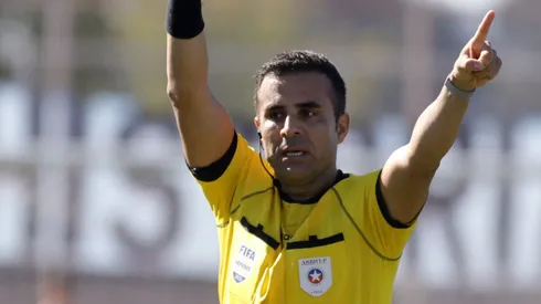 Duro round del juez.