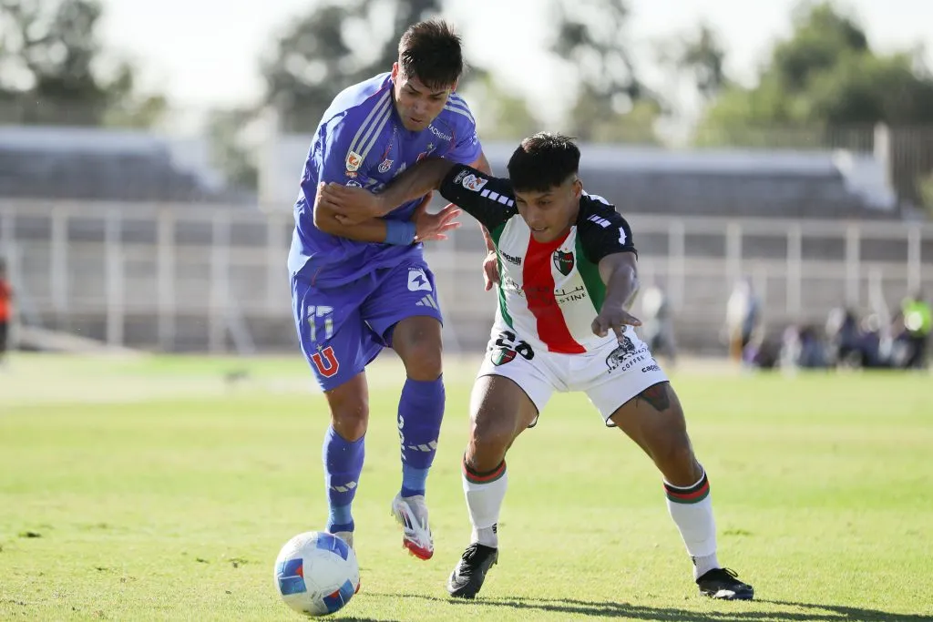 Fabián Hormazábal es titular indiscutido en Universidad de Chile. Foto: Felipe Zanca/Photosport