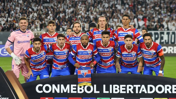 Fortaleza mete presión a los árbitros