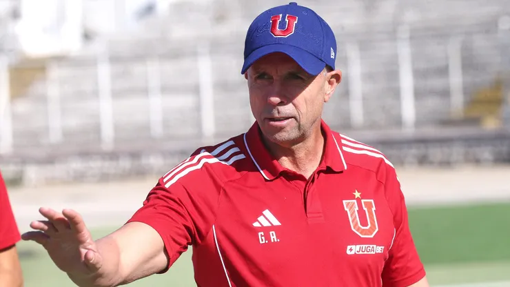 Gustavo Álvarez al estilo Jorge Sampaoli en la U.