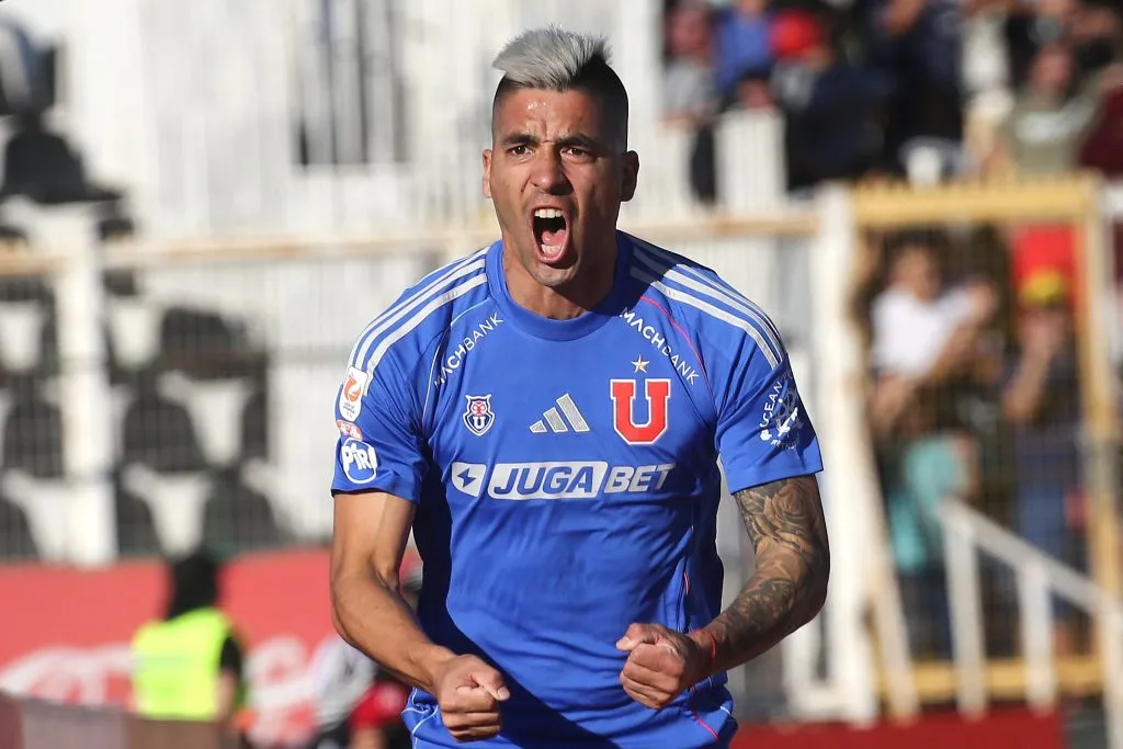 Leandro Fernández sumó su cuarto partido sin ser titular en la U. Foto: Javier Salvo/Photosport