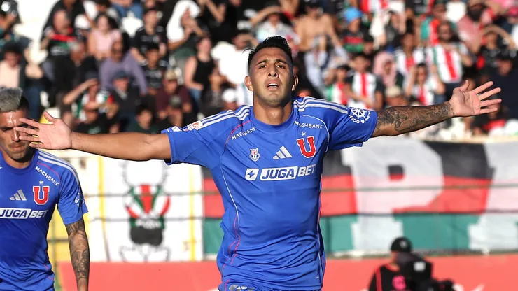 Rodrigo Contreras hizo el tercer gol de la U ante Palestino.