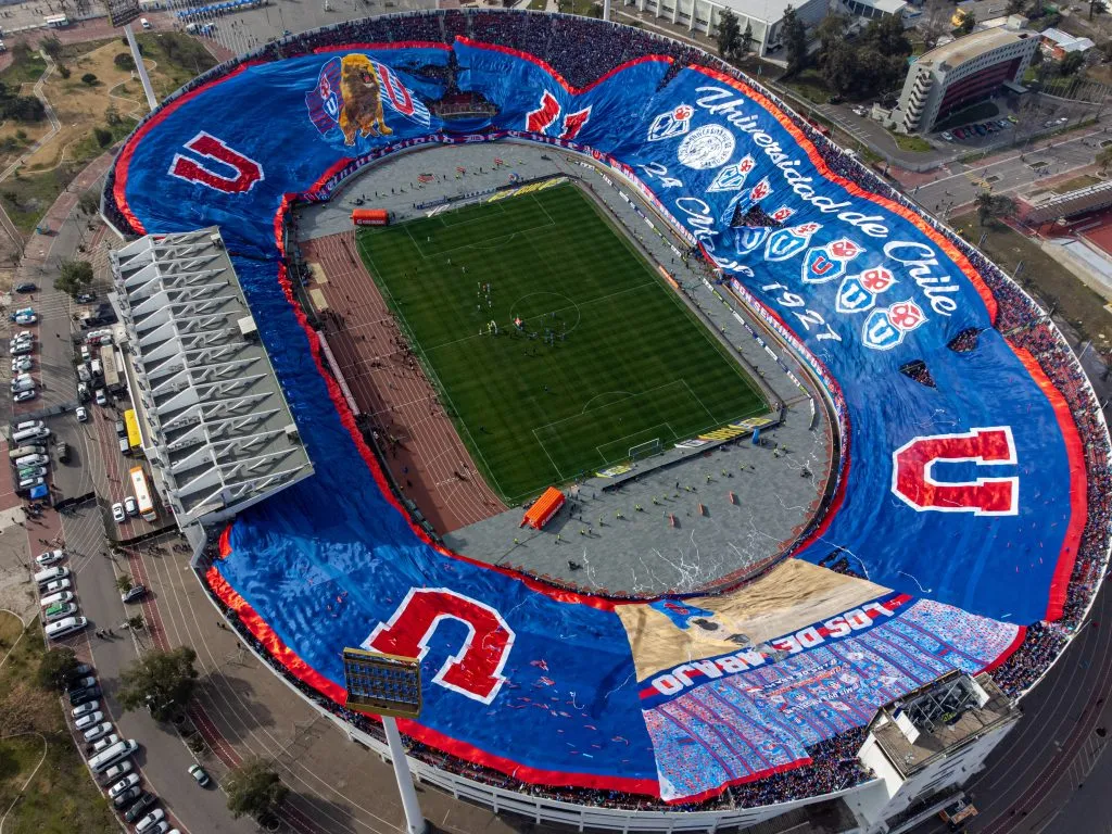 Universidad de Chile deberá pagar un costro extra para usar el Estadio Nacional. | Foto: Photosport.
