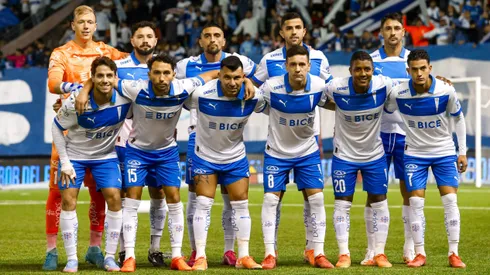 Universidad Católica irá con todo en su formación contra la U para el Clásico Universitario.
