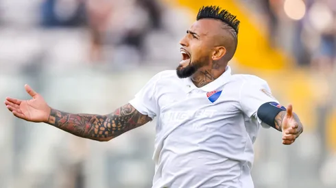 Arturo Vidal tuvo un inesperado rol en el duelo de Colo Colo con Coquimbo Unido.
