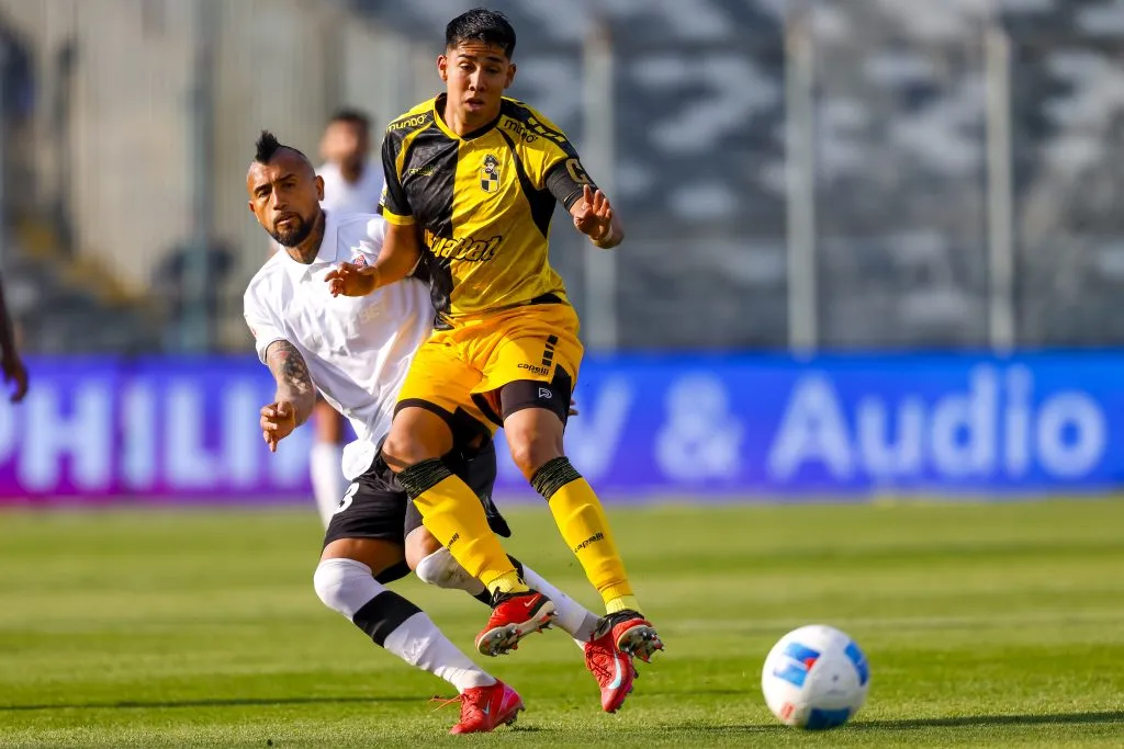 Ante Coquimbo Unido, Arturo Vidal jugó como volante de contención y ayudó a Colo Colo a mantener su arco en cero. Foto: Photosport.