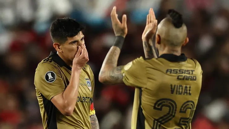 Arturo Vidal aplaudió el rol de Pavez como capitán del Cacique.
