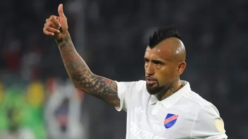 Arturo Vidal tiene mucha confianza en estos dos jugadores juveniles de Colo Colo.