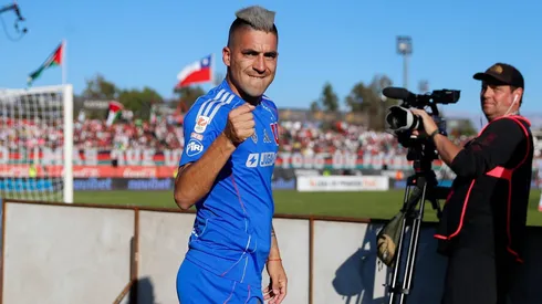 Leandro Fernández tuvo que apretar el puño con la decisión en la U para el Clásico Universitario.