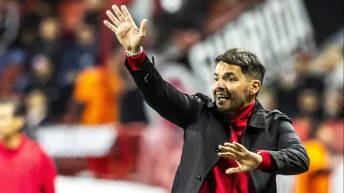 Larcamón ahora suena como opción en Boca Juniors