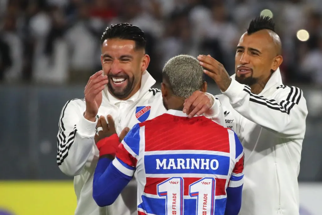 Arturo Vidal y Mauricio Isla no entrenaron con los titulares de Colo Colo. Foto: Photosport.