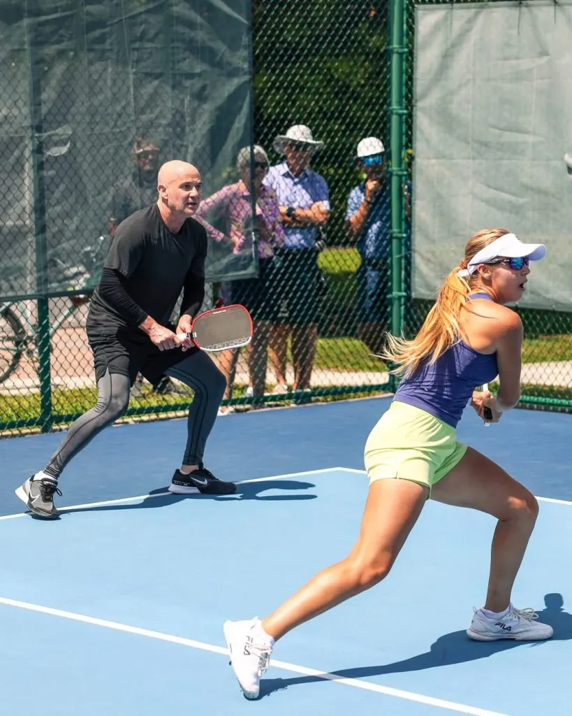 Andre Agassi y Anna Leigh Waters en el US Open de Pickleball (Instagram).