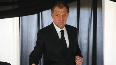 Aníbal Mosa enfrenta una serie de problemas en Colo Colo.