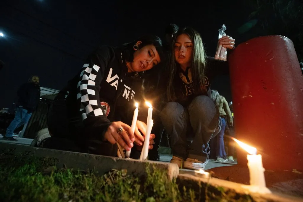 El partido entre Colo Colo y Fortaleza en el Estadio Monumental estuvo marcado por la tragedia | Photosport