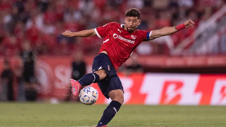 Felipe Loyola es figura en Independiente.