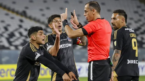 Vienen por un jugador albo...