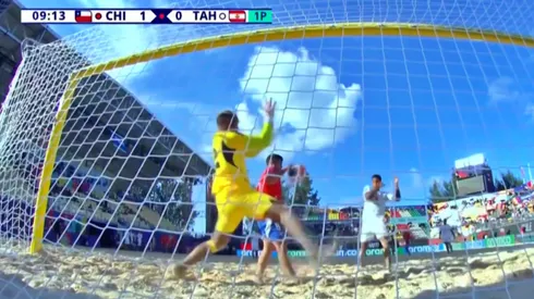 Andrés Albuerno abrió la cuenta ante Tahití.