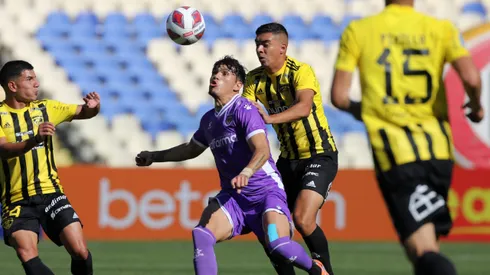 El jugador nacional triunfa tras salir de Chile y llegar a Europa.